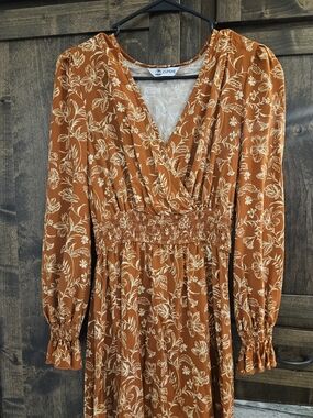 Cupshe Rust Floral Maxi Dress with Smocked Waist